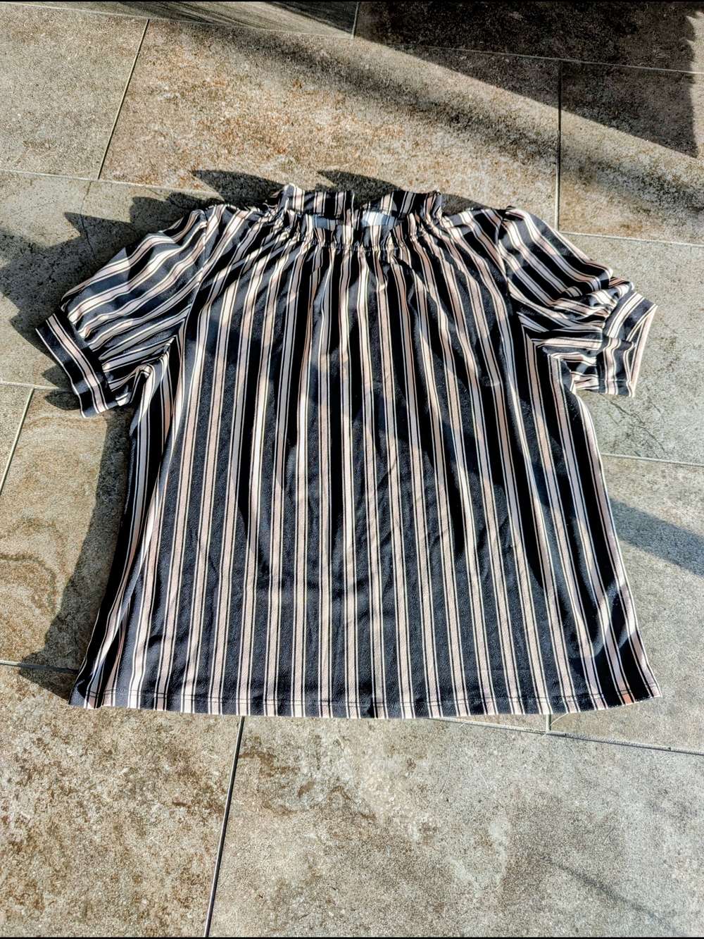 Women’s Striped Elastic‑Neck Blouse – Black/White/Beige – Short Sleeve Peasant